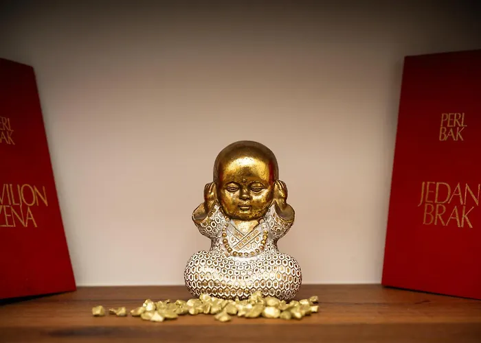 Nika - Rustic Stone House With Heated Pool