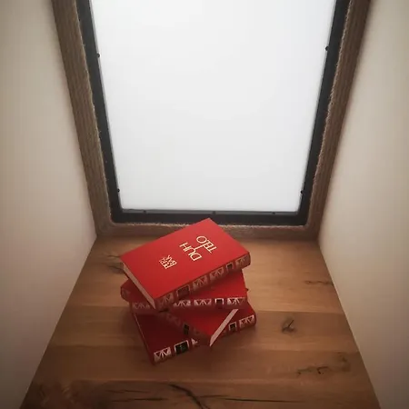 Villa Nika - Rustic Stone House With Heated Pool * Rasopasno