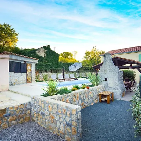 Villa Nika - Rustic Stone House With Heated Pool Villa