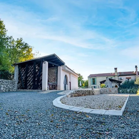Villa Villa Nika - Rustic Stone House With Heated Pool