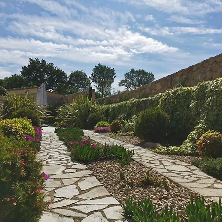 וילה Villa Nika - Rustic Stone House With Heated Pool