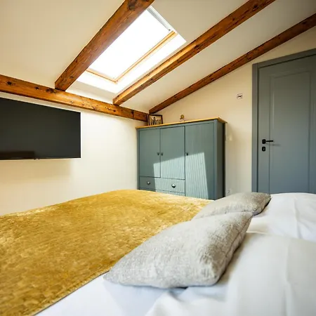 Villa Nika - Rustic Stone House With Heated Pool Villa