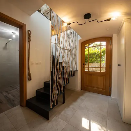 Villa Nika - Rustic Stone House With Heated Pool