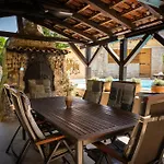 Nika - Rustic Stone House With Heated Pool * Rasopasno
